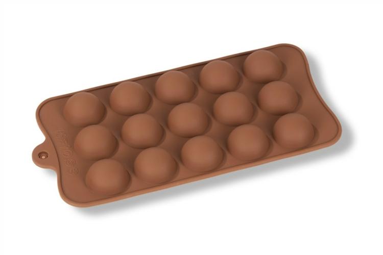 15 adagos félgömb alakú szilikon bonbon forma