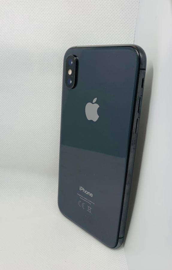 Apple iPhone Xs mobiltelefon - használt, Fekete színben, 64 Gb -86%-os akkumulátor kapacitás