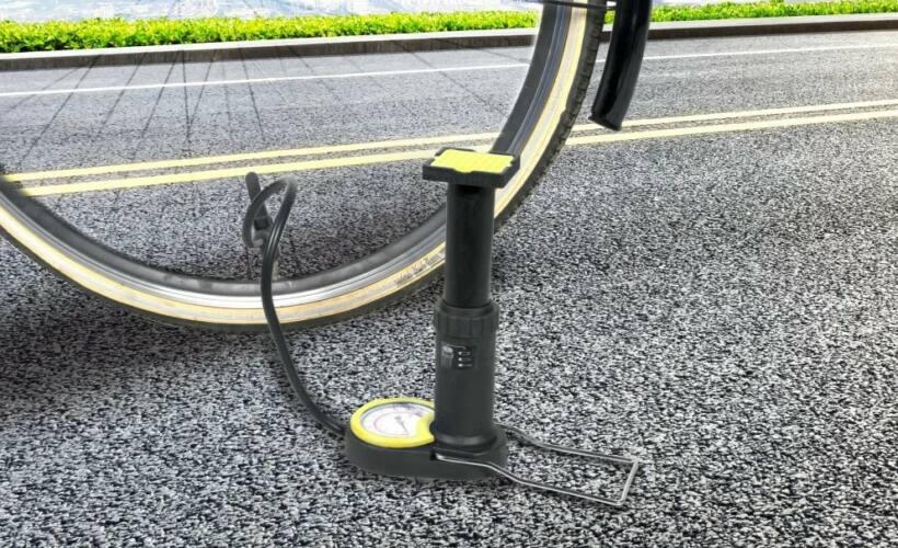 Dunlop mini pumpa (kerékpár vázra rögzíthető)