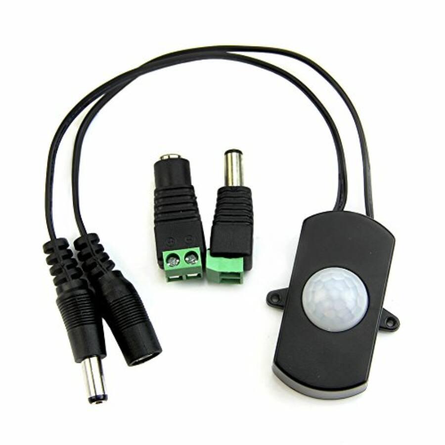 INFRA SZENZOROS MOZGÁSÉRZÉKELŐ 5V - 24V DC 5A MAX. 5,5X2,1MM DC ALJZAT/DUGÓ