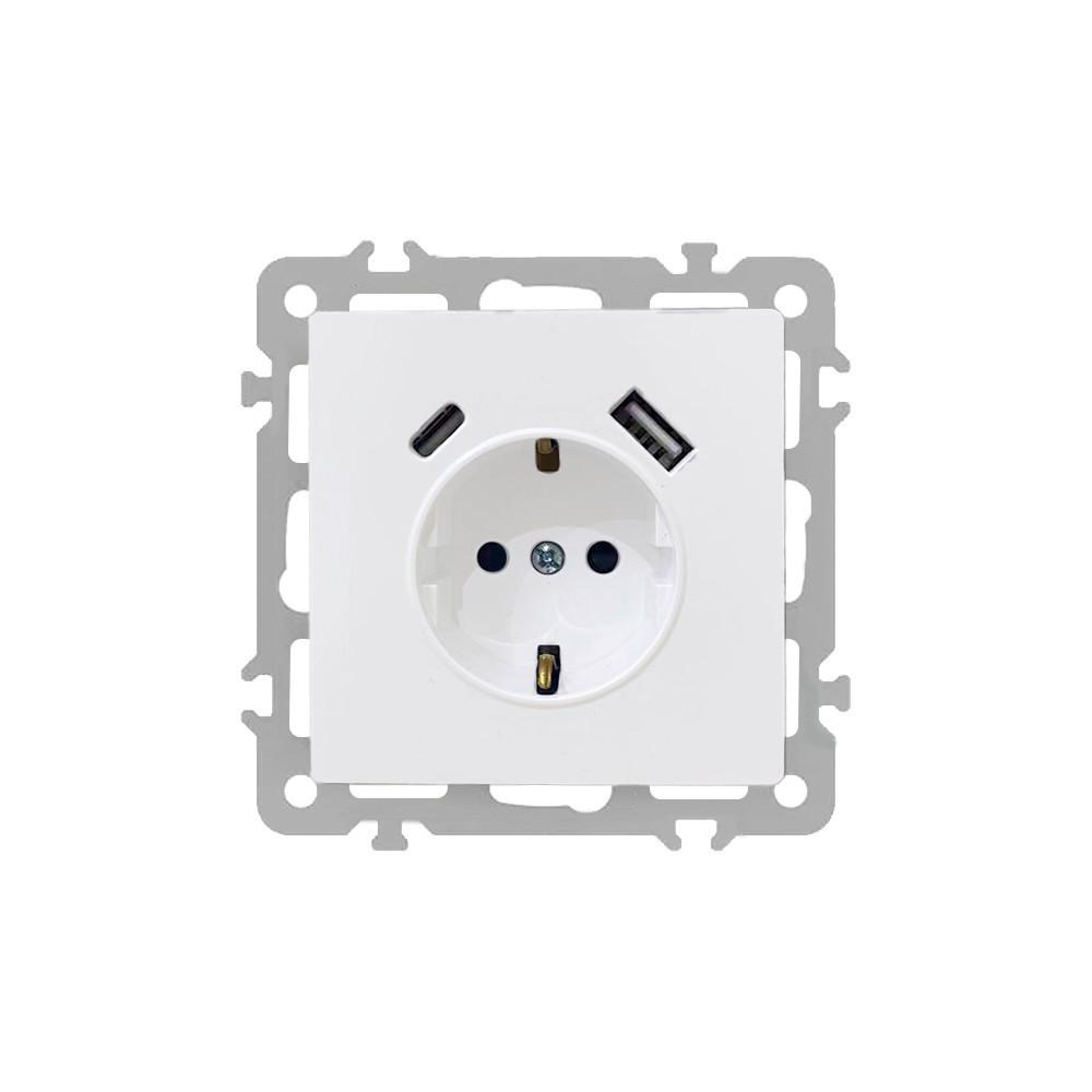 Nova földelt csatlakozóaljzat USB csatlakozóval 2A fehér