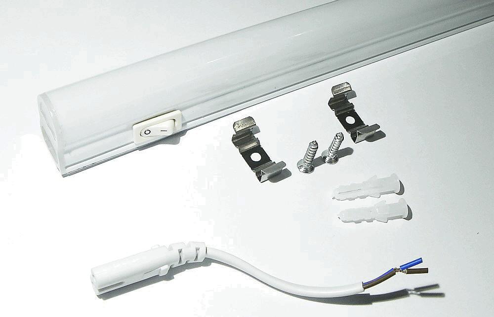 OPTONICA LED fénycső kapcsolóval / T5 / 16W / 1170x28mm / nappali fehér / TU5531