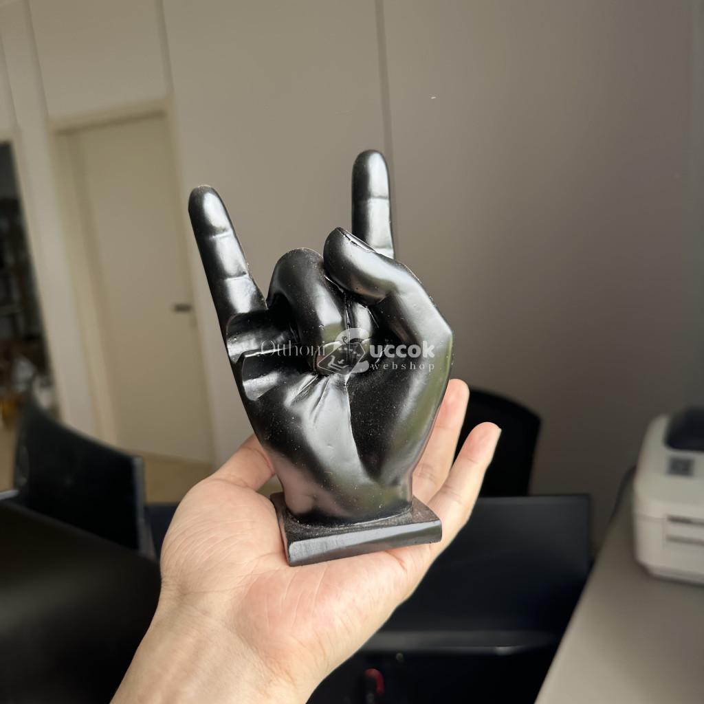Rock On Gesztus Dísz