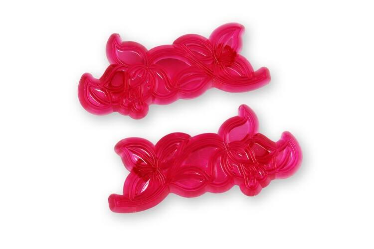 Rózsabimbó levéllel fondant kiszúró