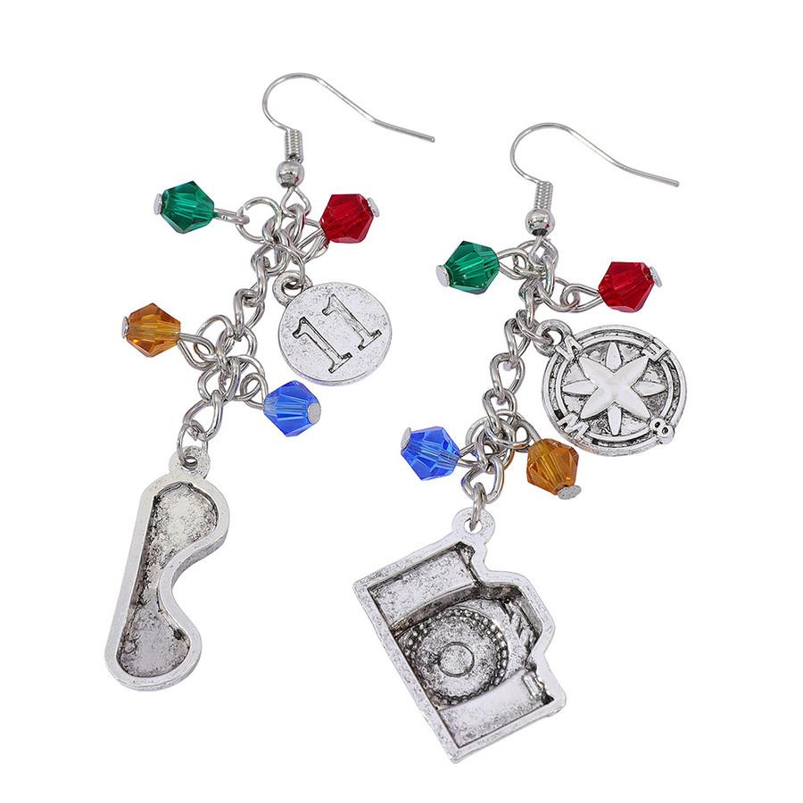 Stranger Things charm fülbevaló rajongóknak