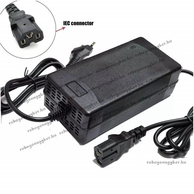 Töltő 67.2V TIP II. elektromos robogóhoz